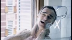 poster-14354-viagra-sous-la-douche-236x132