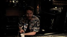 poster-20227-tomtom-tomtom-comstarwars-behind-the-scenes-of-darth-vador-s-voice-recording-236x132