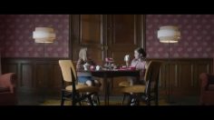 poster-23307-pierre-vacances-tu-les-emmenes-ou-tes-parents-236x132