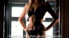 poster-2497-lux-adriana-karembeu-236x132