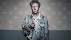 poster-29329-mentos-the-man-with-a-coin-236x132